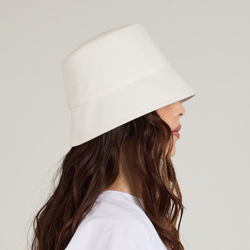 Eugenia Kim-Yuki Linen Reversible Bucket Hat in White