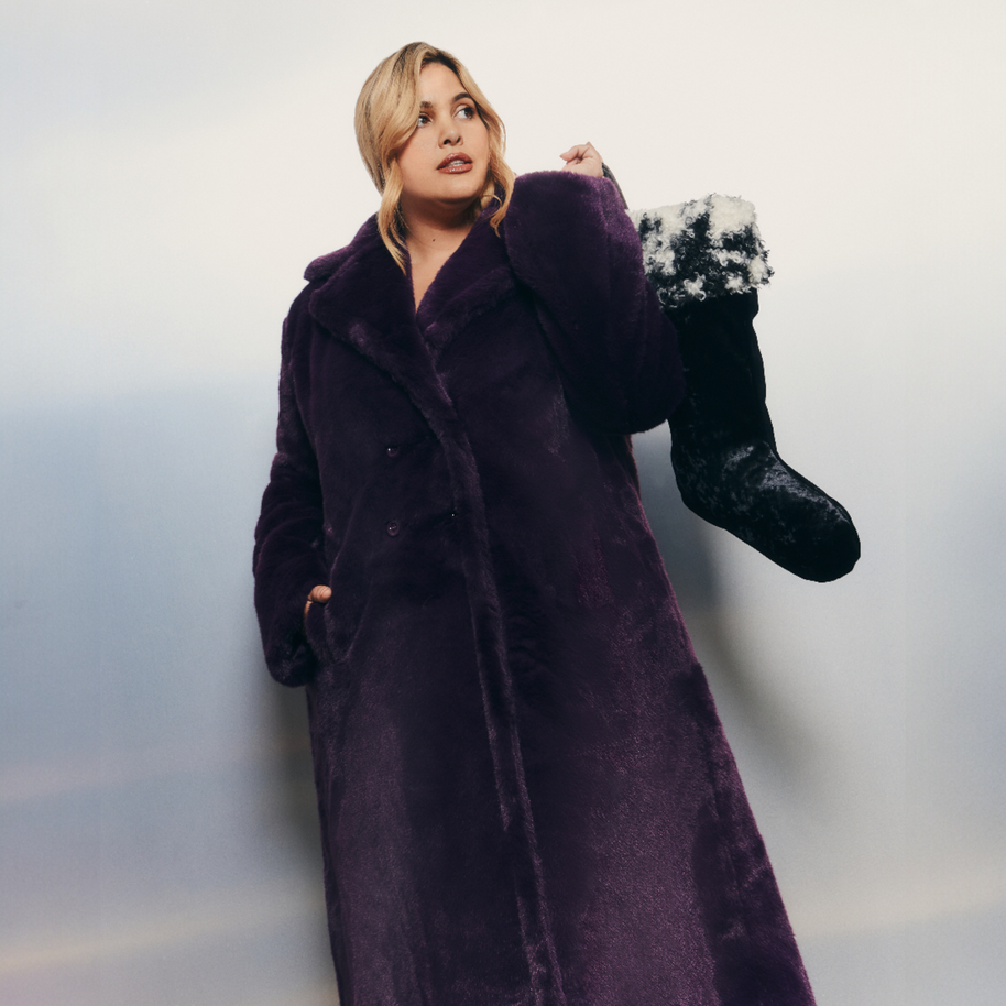 Hilary MacMillan-Faux Fur Maxi Coat – Shop Clojo