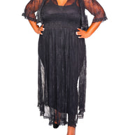 Aknvas Tissy lace gown