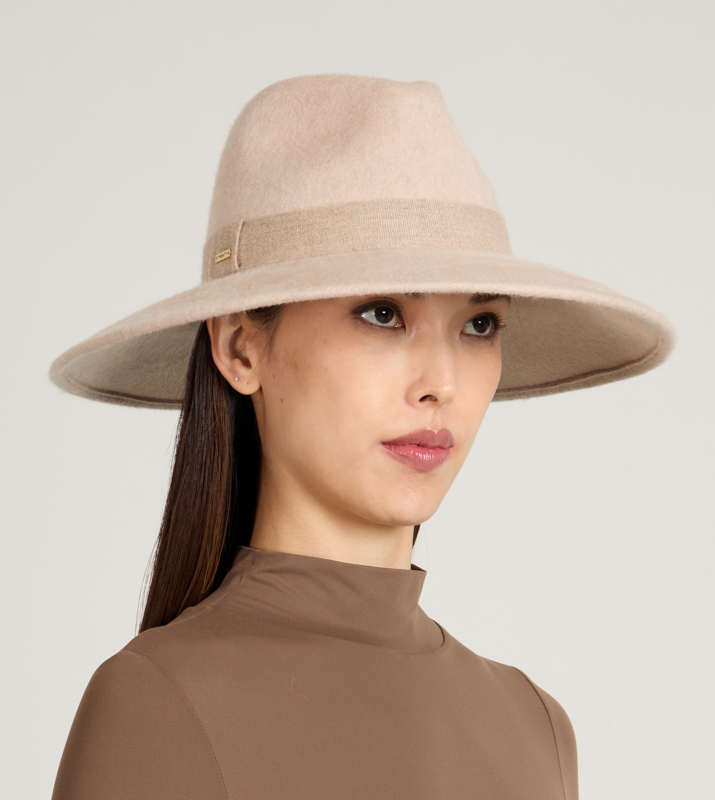 Eugenia Kim-EMMANUELLE