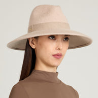 Eugenia Kim-EMMANUELLE