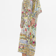 Camilla - Kimono Layer with Collar in Flor Fantastica print - Image 5