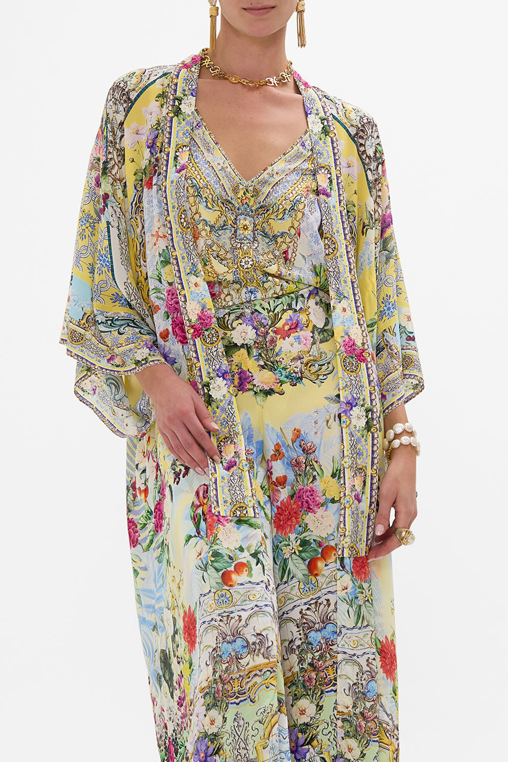 Camilla - Kimono Layer with Collar in Flor Fantastica print - Image 3