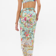 Camilla - Long Sarong in  the Garden of Queluz - Image 5