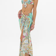 Camilla - Long Sarong in  the Garden of Queluz - Image 4
